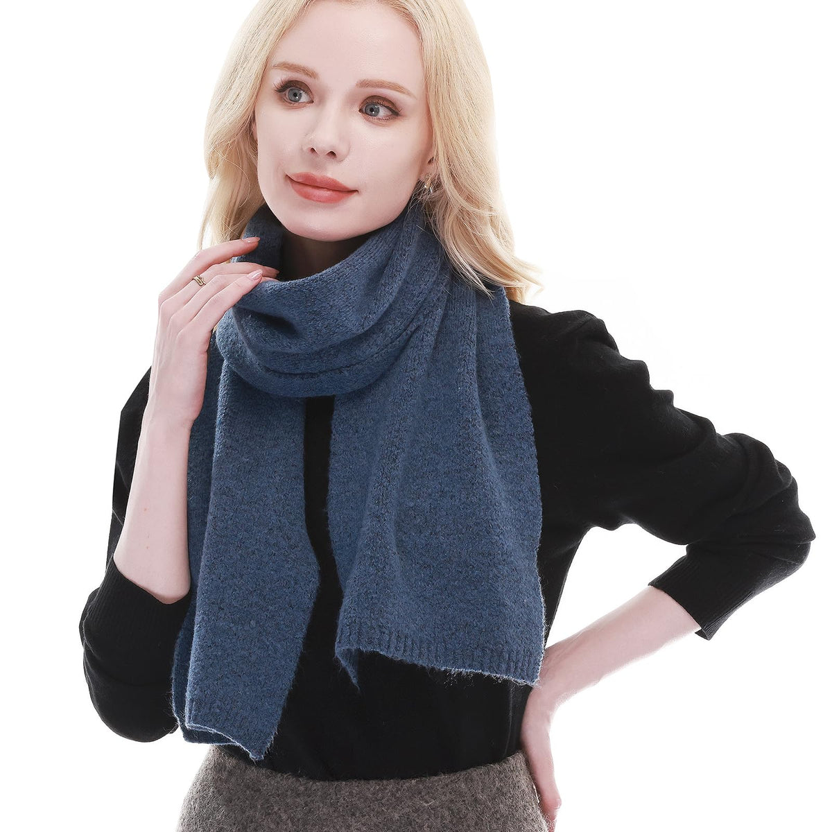 RIIQIICHY Scarf for Women Knit Scarves Winter Warm Scarf for Cold Weather